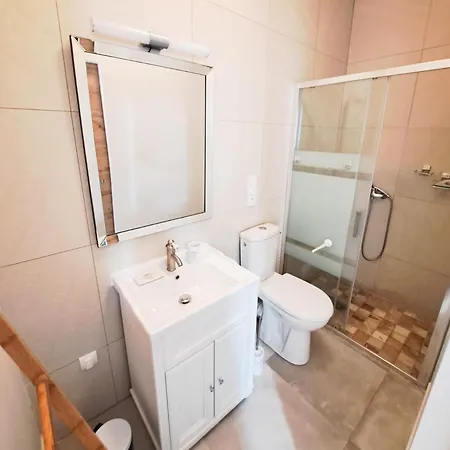 Mariella - Maison Familiale, Wifi, 500m De La *