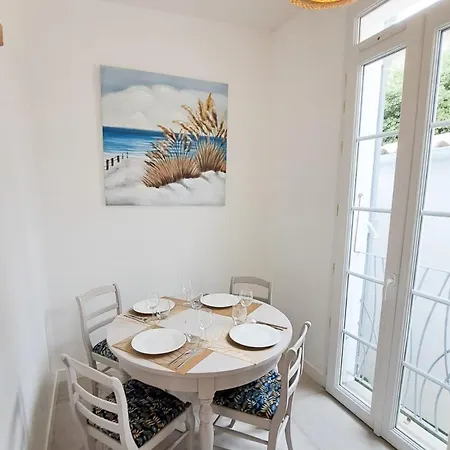 Mariella - Maison Familiale, Wifi, 500m De La Holiday home Royan