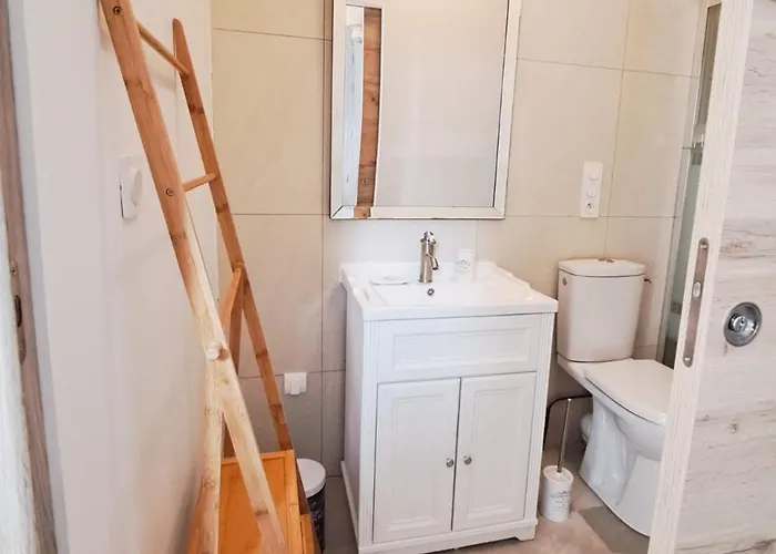 Ferienhaus Mariella - Maison Familiale, Wifi, 500m De La Royan