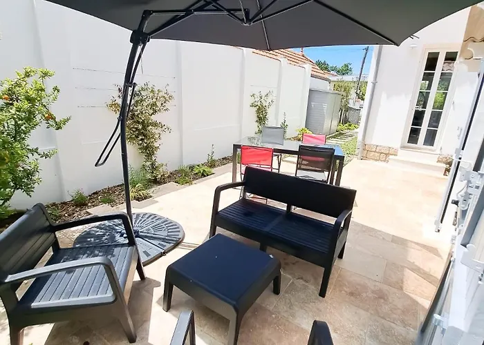 Mariella - Maison Familiale, Wifi, 500m De La